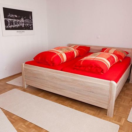 Plankstadt Ferienwohnung Kurrer מראה חיצוני תמונה
